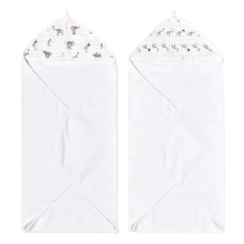 Aden   Anais - 2 Pk Essential Elephant Circus Hooded Baby Bath Towel