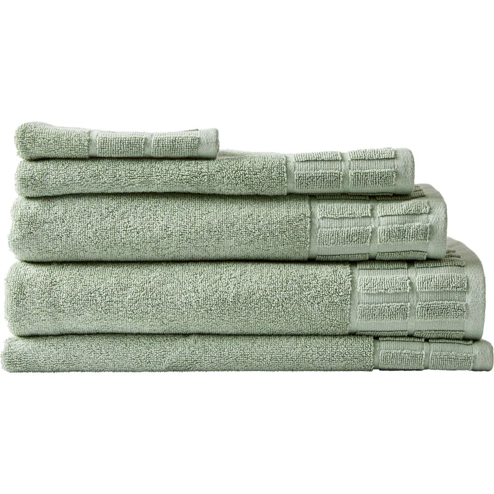 Alex Liddy Towel Range