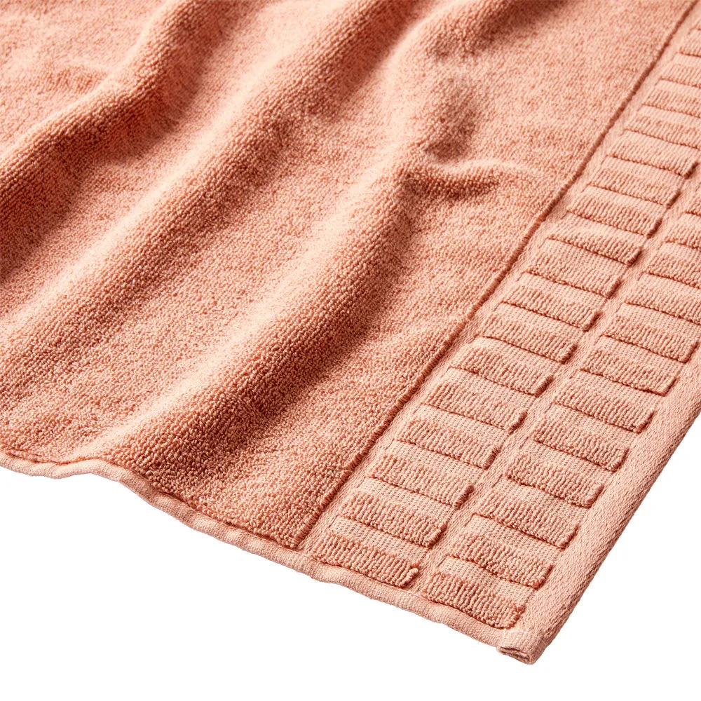 Alex Liddy Towel Range