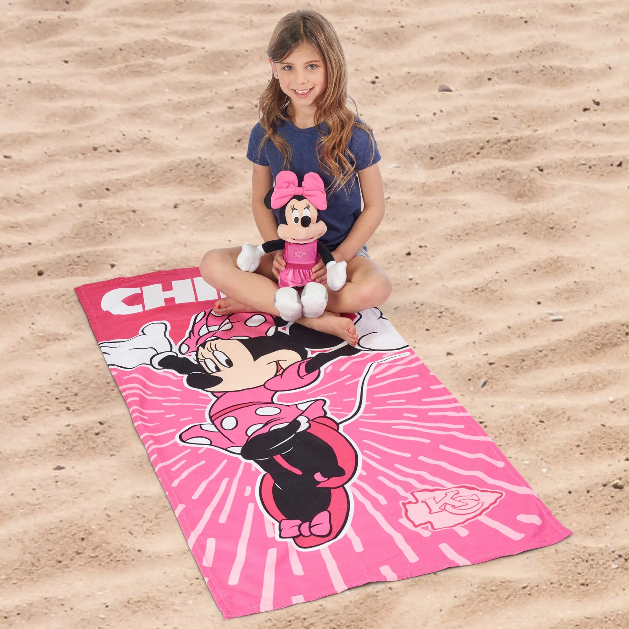 Disney NFL Kansas City Chiefs Minnie Spirit Hugger Beach Towel Set