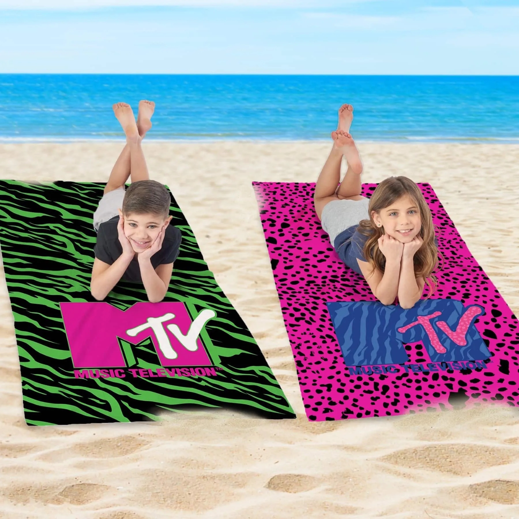 MTV's Neon Zebra   Pink Cheetah Beach Towel 2 Pack