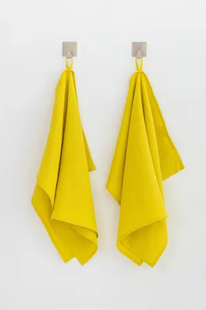 Set Of 2 Linen Tea Towels In Yellow